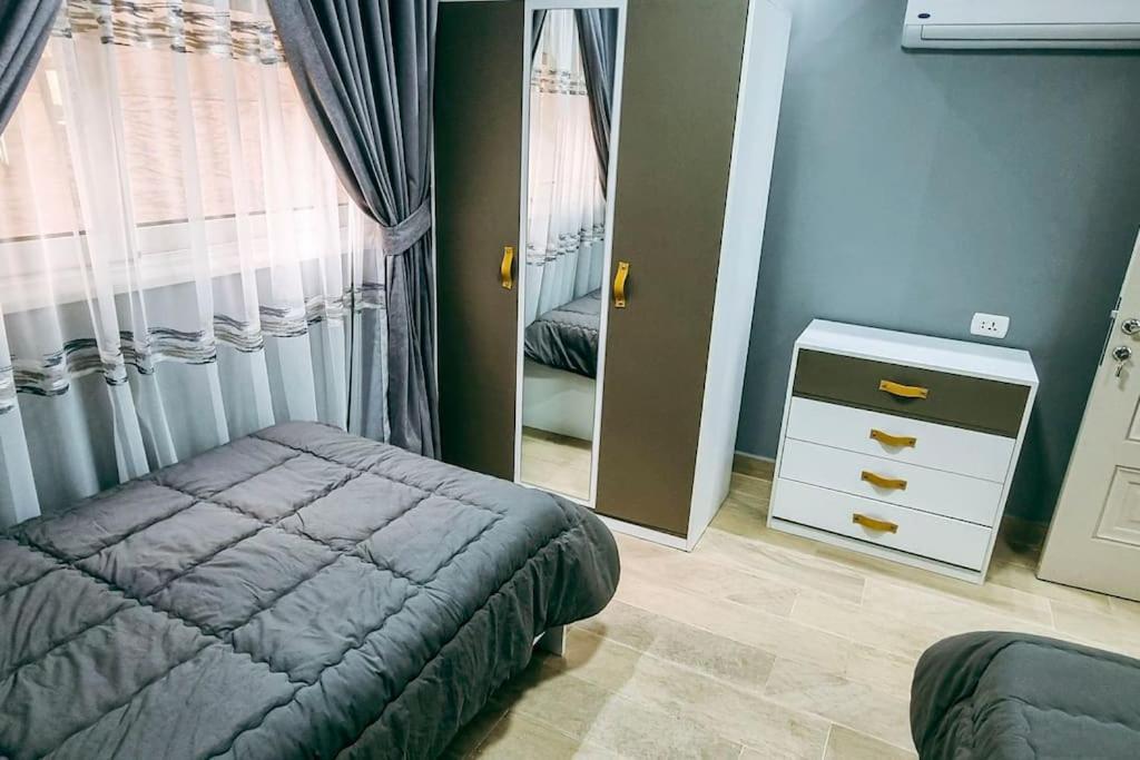 Luxury Vip Apartment カイロ エクステリア 写真